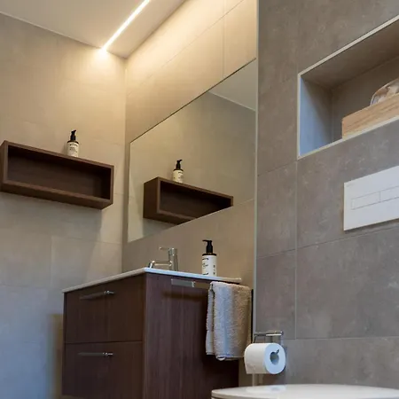 Feuille De Vigne Bed & Breakfast Saint-Léonard