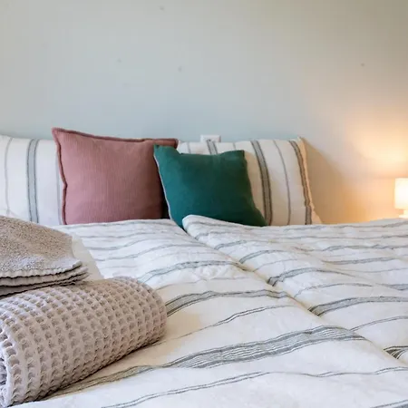 Feuille De Vigne * Saint-Léonard