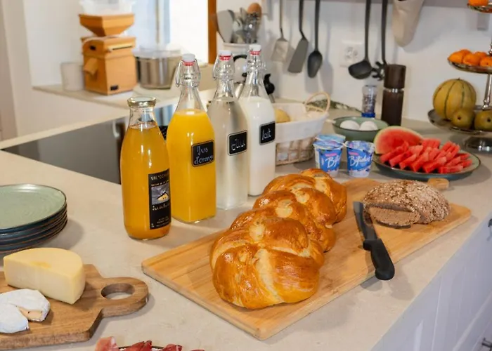 Feuille De Vigne * Saint-Léonard