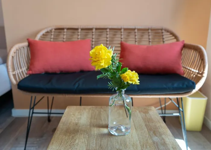 Feuille De Vigne * Saint-Léonard