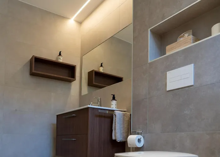 Feuille De Vigne 住宿加早餐酒店 Saint-Léonard