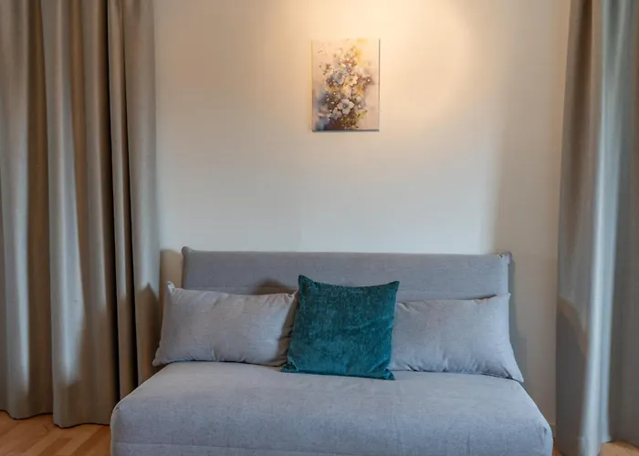 住宿加早餐酒店 Feuille De Vigne *