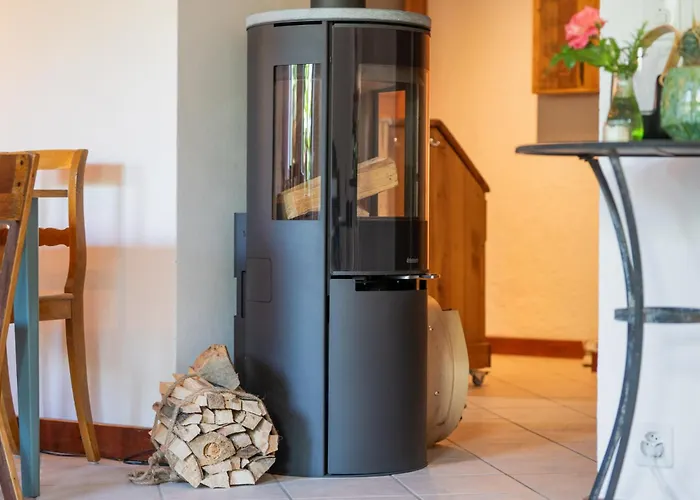 Feuille De Vigne 住宿加早餐酒店 Saint-Léonard