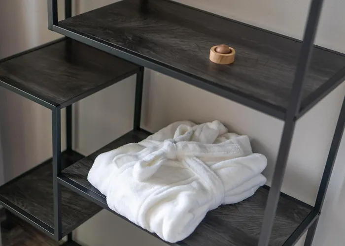 Feuille De Vigne 住宿加早餐酒店