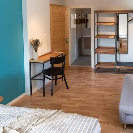 Feuille De Vigne Bed and breakfast *