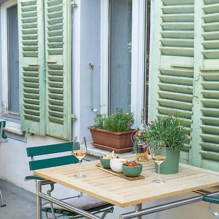 Feuille De Vigne * Saint-Léonard